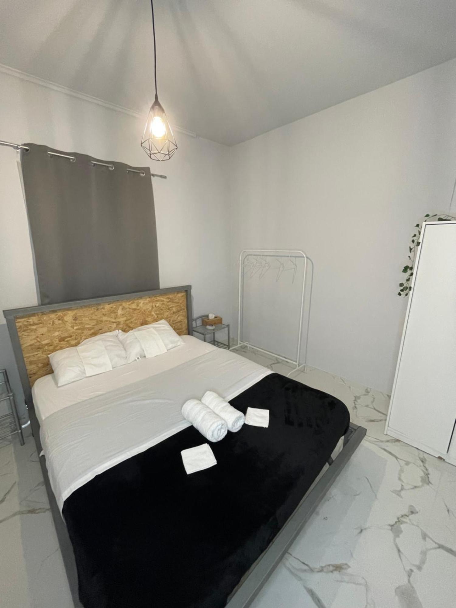 Ferienwohnung Airpoint Renovated Artemida  Exterior foto