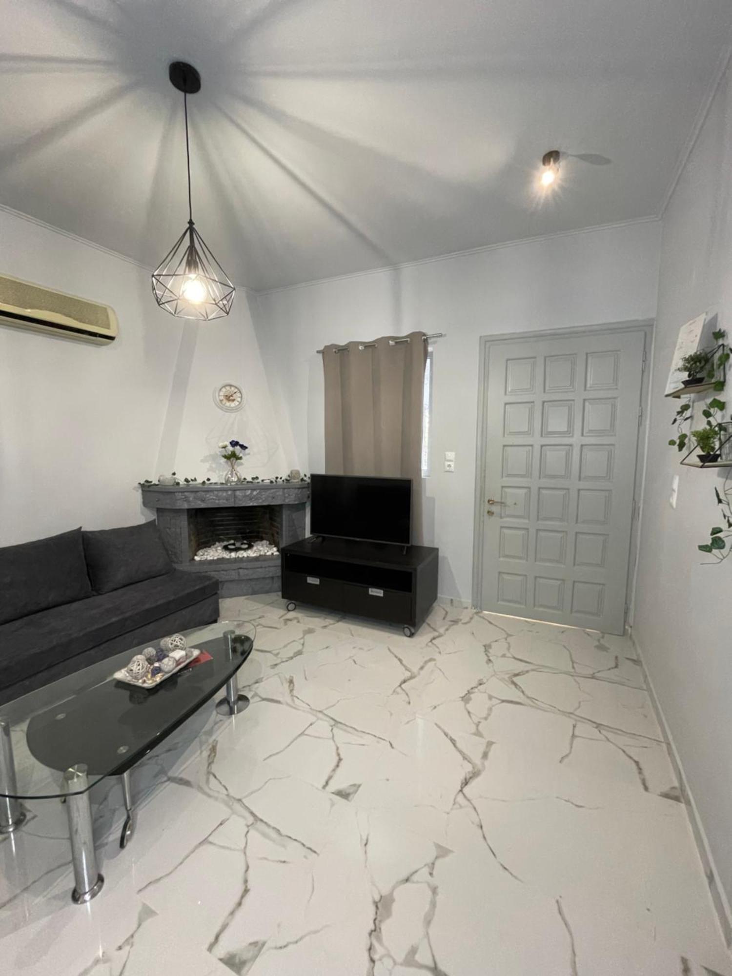 Ferienwohnung Airpoint Renovated Artemida  Exterior foto